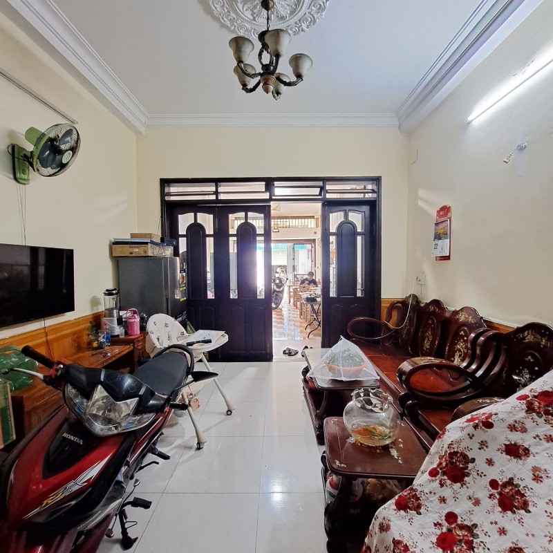 MẶT TIỀN KINH DOANH ĐỈNH – GIAO QUỐC LỘ 13 – 100M² – 4 TẦNG – GIÁ GIẢM SỐC CÒN 10.5 TỶ