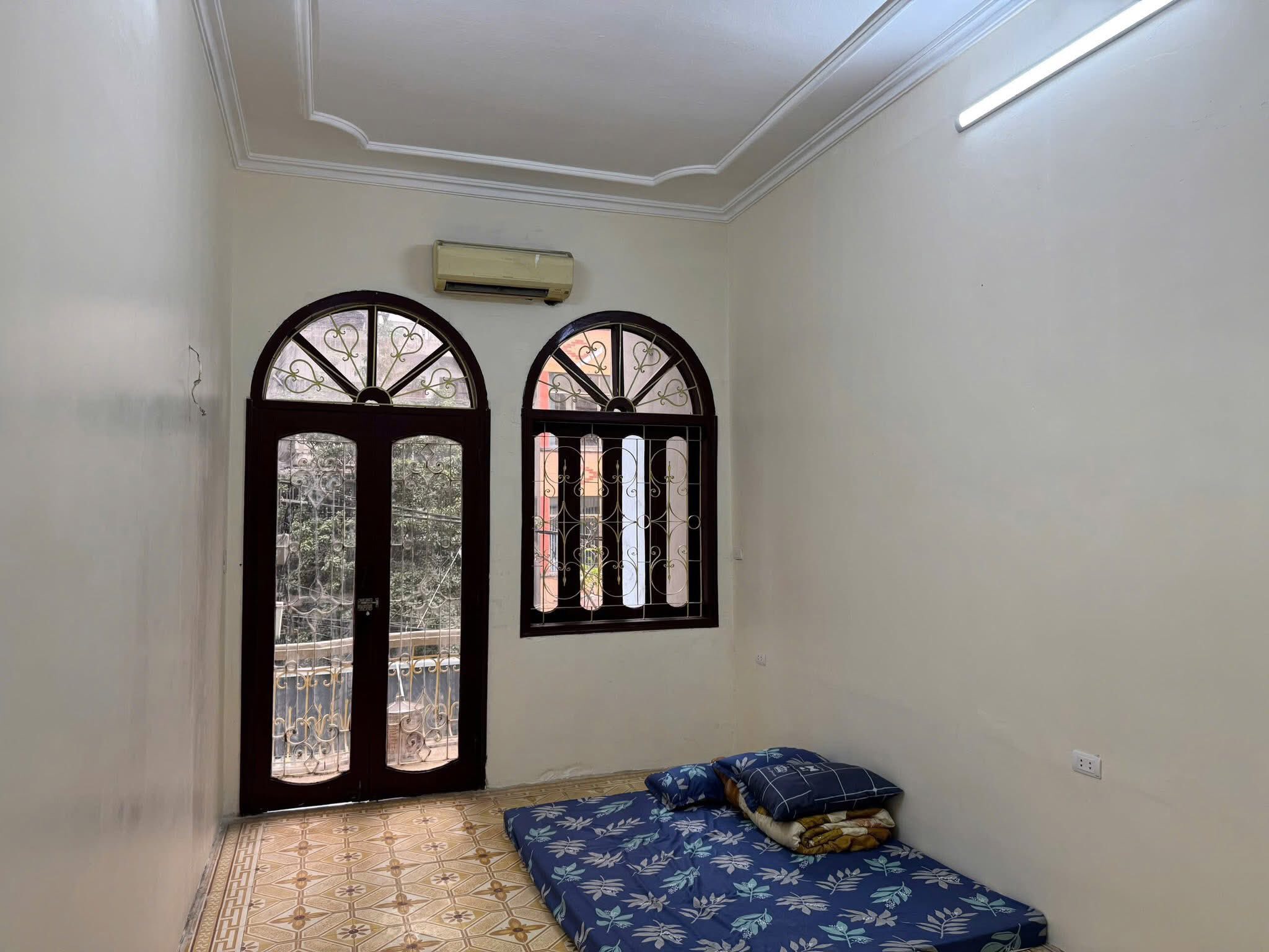 Cho thuê Mặt Phố Vương Thừa Vũ, Thanh Xuân 3 tầngx75m2 KD bất chấp mọi mô hình 25Triệu
