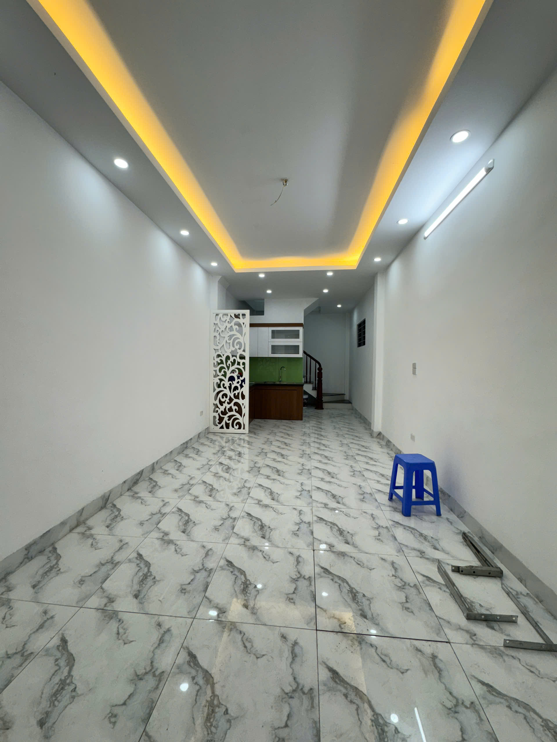 Cho thuê nhà ngõ 55 Thanh Lân 5 tầng x 35m2, 4PN, 4 vệ sinh, 10 Triệu KD online ở gđ, nhóm