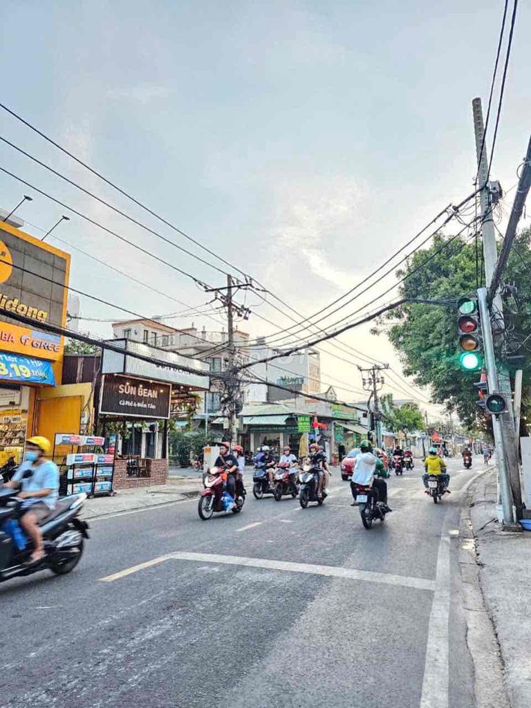 Bán nhà Quận 8, P. Rạch Ông 4,5tỷ - 4 tầng 3,8x14m, Dương Bá Trạc, Nguyễn Văn Cừ, gần Aeon Mall Quận 8