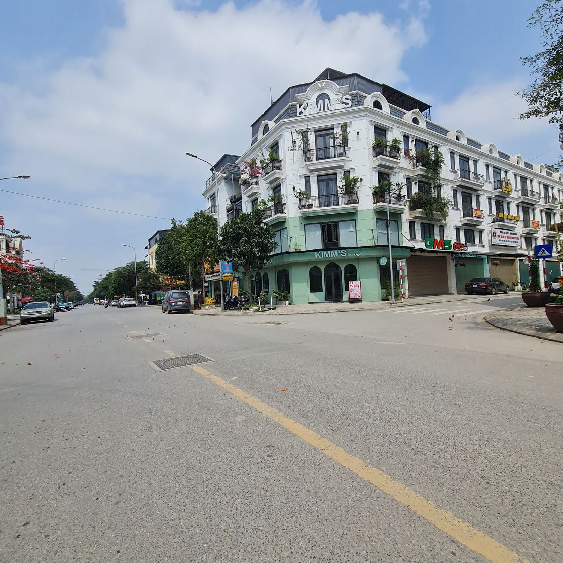 36.6m2 trục đường 25m kinh doanh tại Trâu Quỳ, Gia Lâm, Hà Nội.