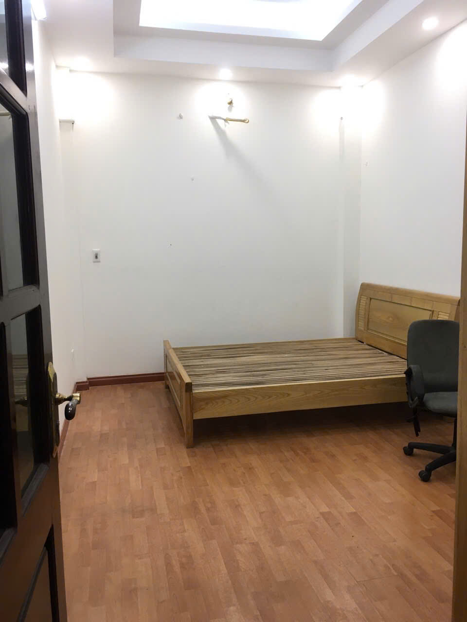 Bán nhà phân lô Lê Trọng Tấn, Q.Thanh Xuân 45m 3 tầng, mặt tiền 4,9m, giá 11 tỷ