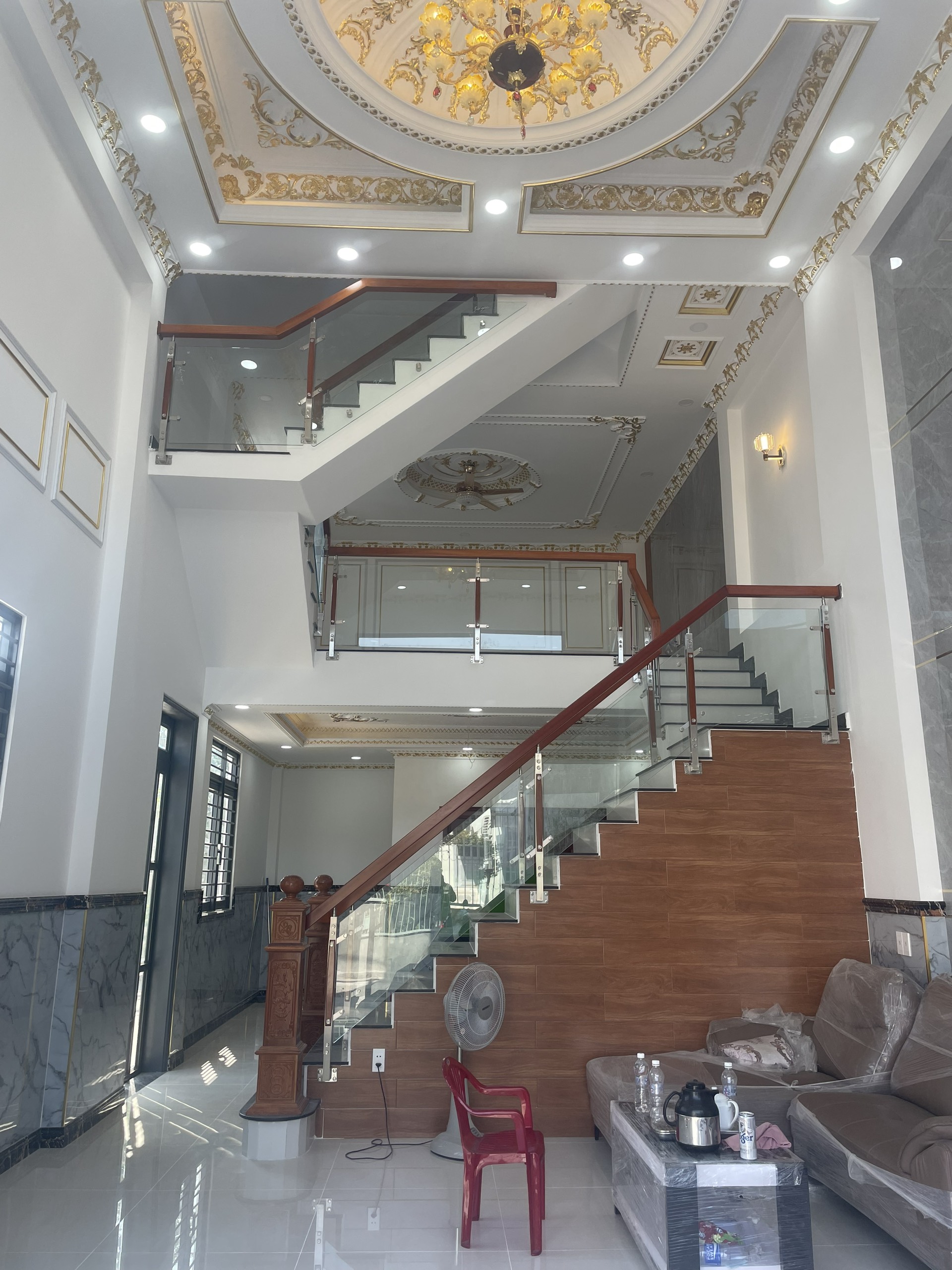 Bán nhà 1 Trệt 3 Lầu và 1 Lửng P.Tam Hòa cũ,gần BVĐK Đồng Nai