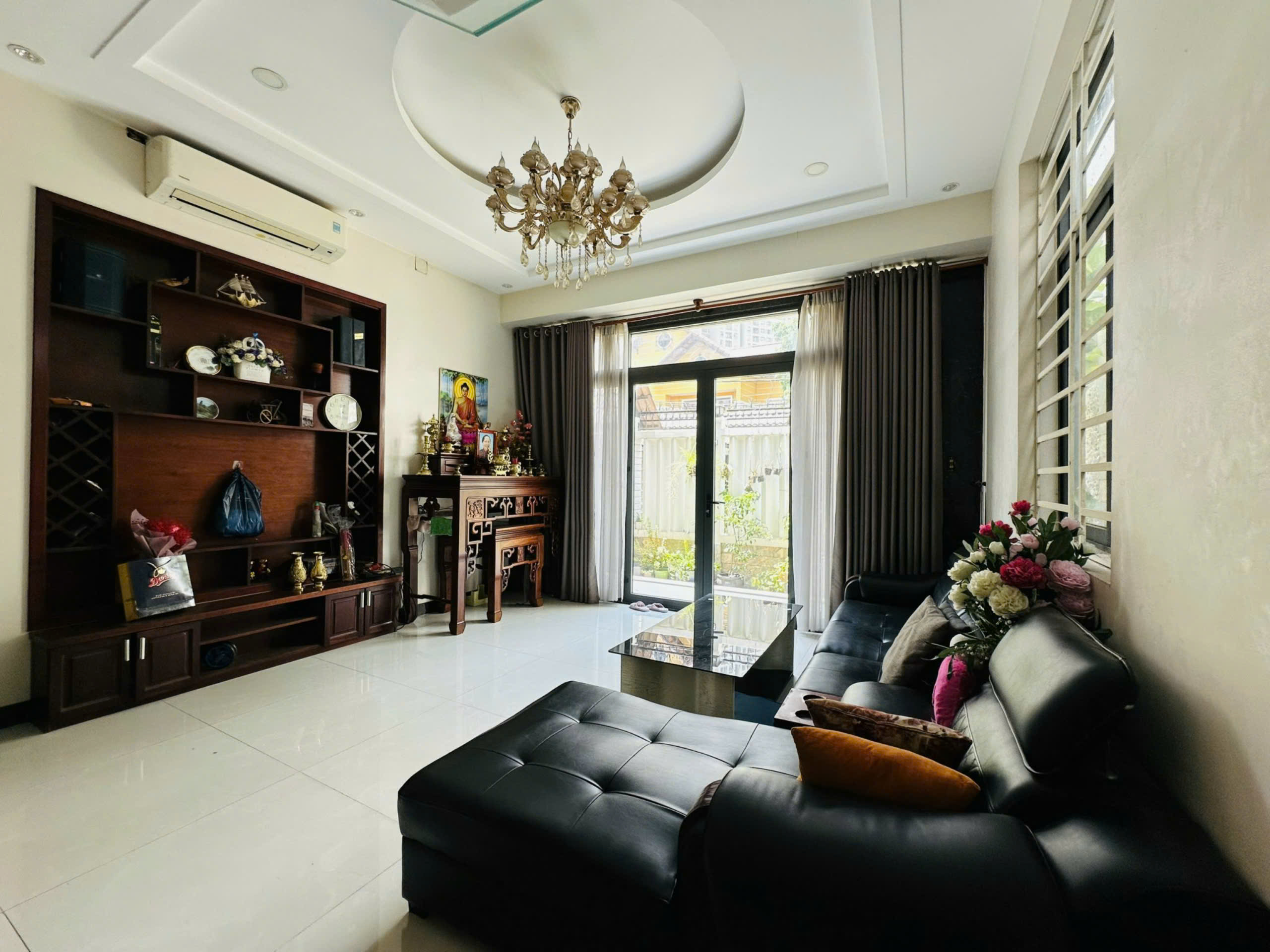 BÁN BIỆT THỰ THẢO ĐIỀN 364m2 SÂN VƯỜN – HĐ THUÊ 65TR/THÁNG GIÁ CHỈ 54 TỶ