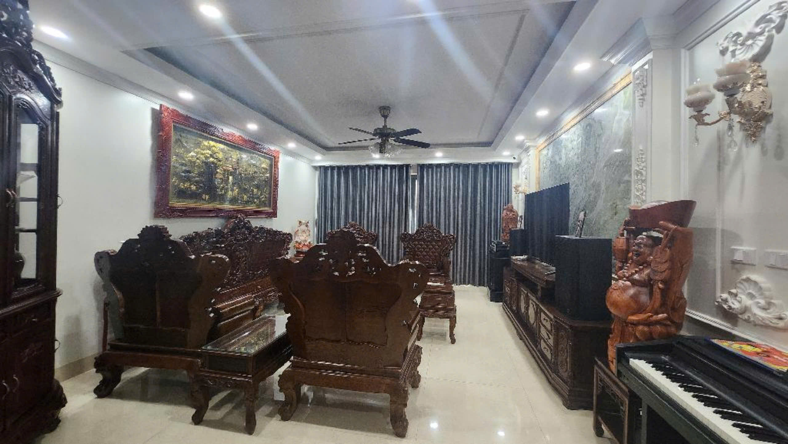 BÁN NHÀ TRÂN QUỐC HOÀN, PHÂN LÔ, ÔTÔ TRÁNH, KINH DOANH, 58M2 X5T CHỈ 17 TỶ