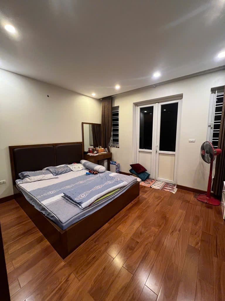 BÁN NHÀ MẶT PHỐ HÀNG VẢI HOÀN KIẾM TRÁI TIM PHỐ CỔ VỊ TRÍ SIÊU ĐẮC DỊA.DIỆN TÍCH: 83.7M² X 2 TẦNG, MẶT TIỀN 4.7M. GIÁ