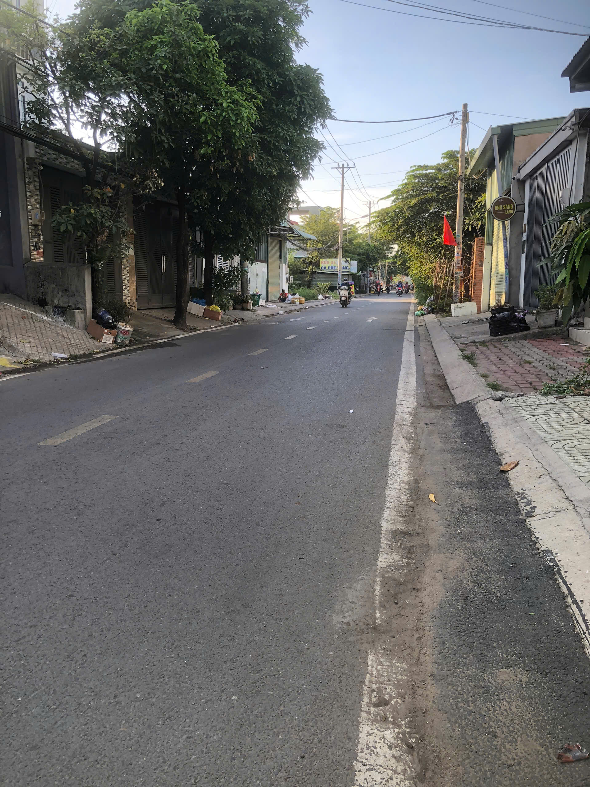 Bán Đất An Phú Đông 1 cách MT 100m giáp Gò Vấp 4,5 tỷ ✅Đường 9m vỉa hè 3m ✅Diện tích 4.5x16.3 ✅Công nhận