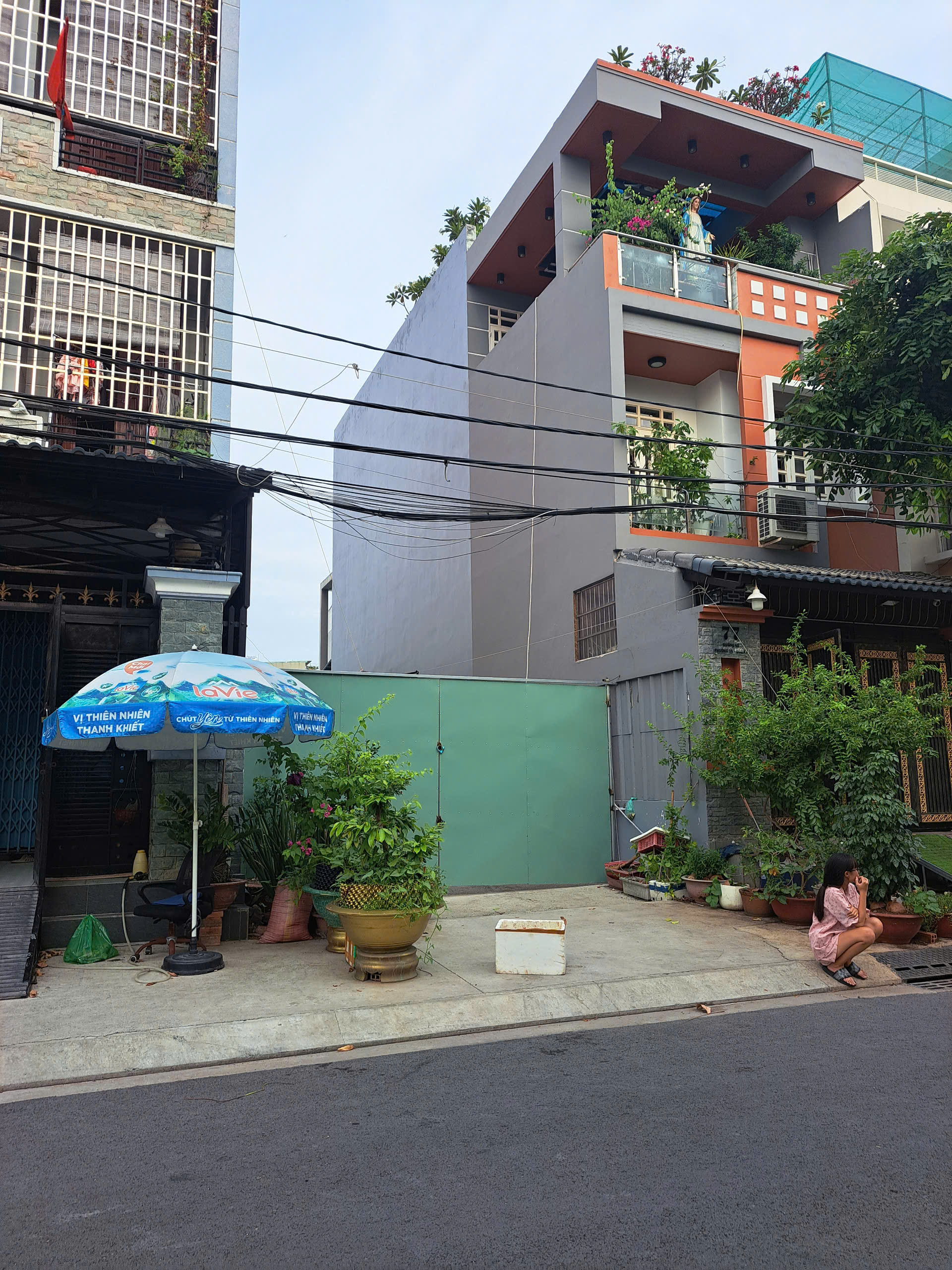 BÁN LÔ ĐẤT ĐẸP – VIEW CÔNG VIÊN THOÁNG MÁT – QUẬN 8 Diện tích: 5x20m (vuông vức, xây dựng dễ dàng) giá 8 tỷ