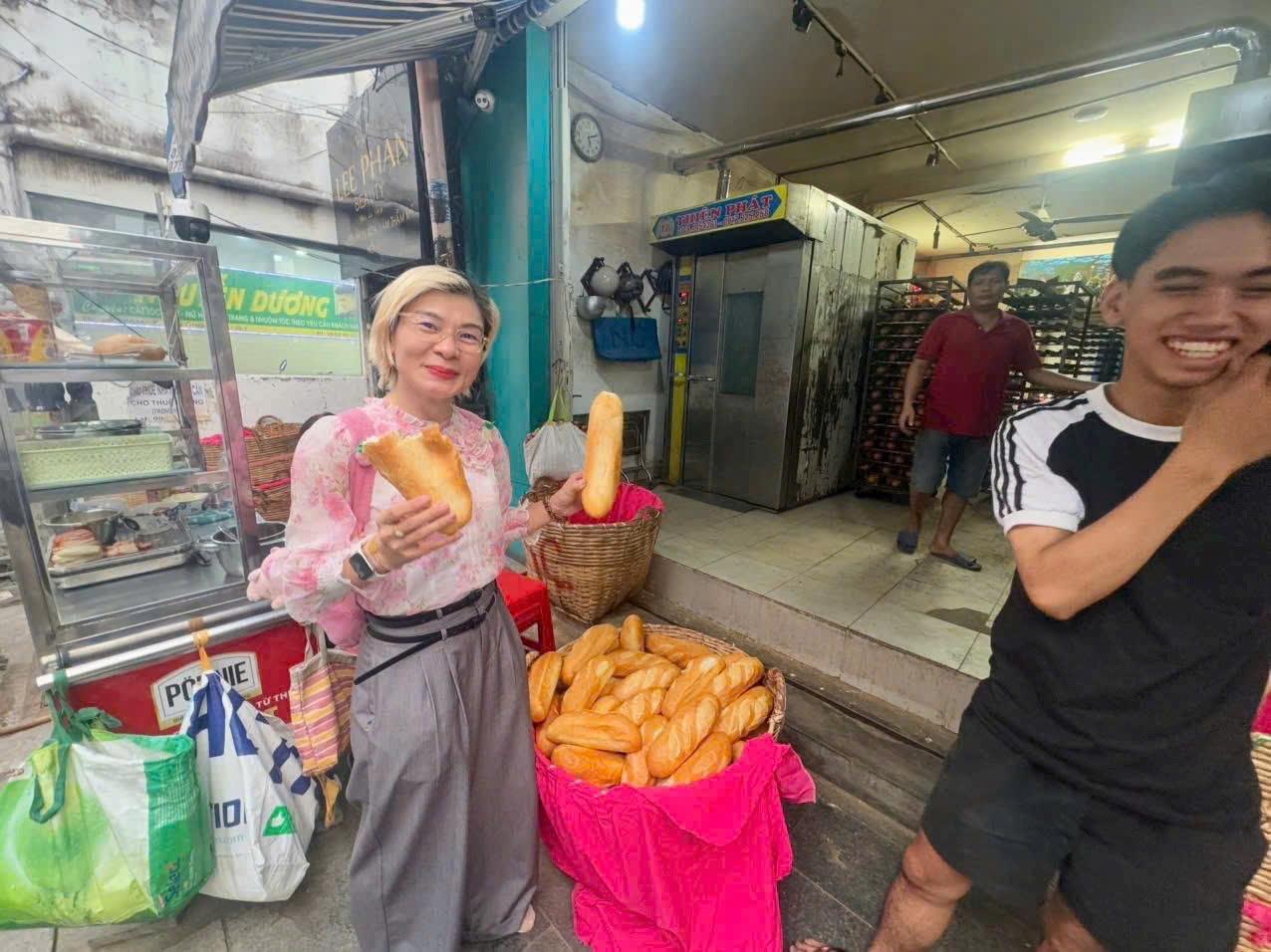 CHÍNH CHỦ CHƯA QUA ĐẦU TƯ - MẶT TIỀN KINH DOANH ĐƯỜNG ĐỀ THÁM, QUẬN 1 - GIANG GIANG : 0901611116