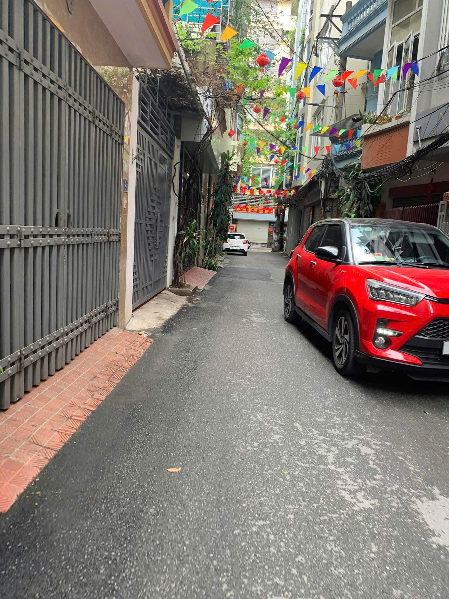HAI NƯỚC RA PHỐ!! Hạ Đình, Thanh Xuân - gần phố kinh doanh tặng nội thất - nội thất xịn xò, xách vali vào ở ngay!!!