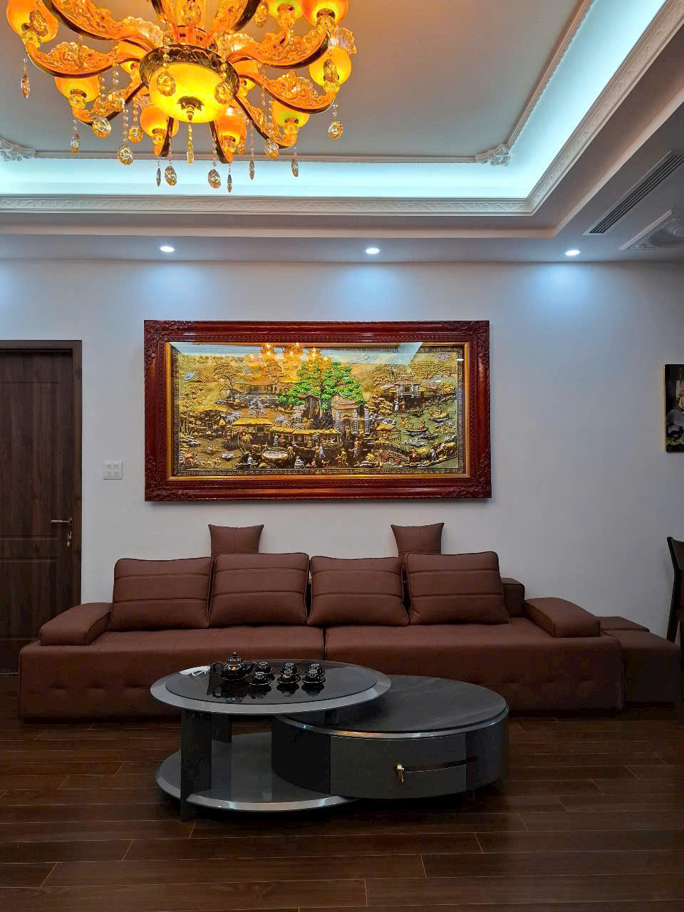 Bán căn góc chung cư B.I.G Tower 130m2, 4PN full nội thất