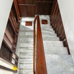 330m2 - 5