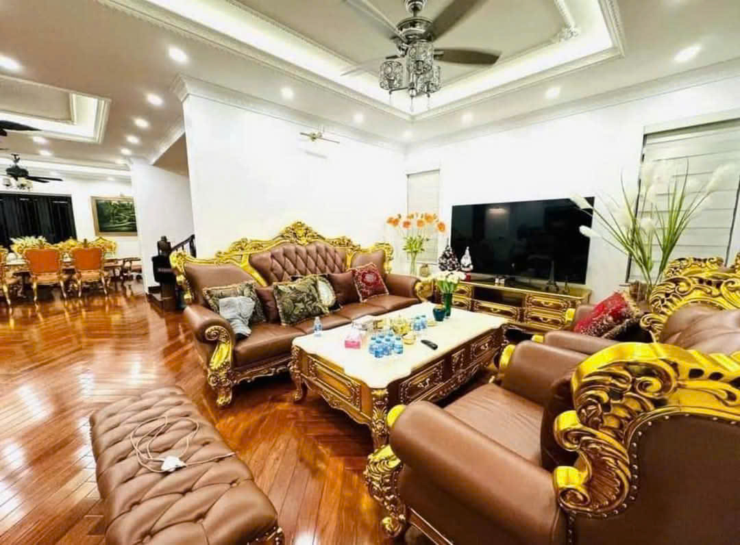 BÁN NHÀ PHÂN LÔ TRUNG HOÀ CẦU GIẤY, ÔTÔ TRÁNH, VỈA HÈ RỘNG, KINH DOANH, 105M2 CHỈ 27 TỶ 900