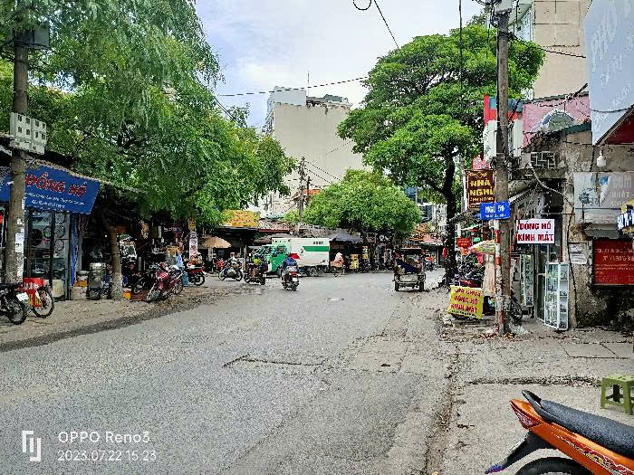 Chính Chủ Bán Căn Nhà 30m2 Mặt Tiền Đường Hoàng Văn Thái, Khương Trung, Thanh Xuân, Hà Nội.