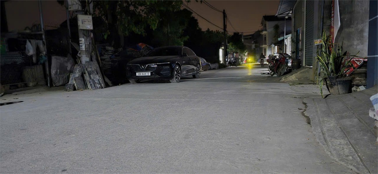 HOT HOT BÁN ĐẤT TẶNG NHÀ- CHÍNH CHỦ CẦN BÁN 2 LÔ ĐẤT VỊ TRÍ ĐẸP- GIÁ TỐT TẠI huyện Quốc Oai, TP Hà Nội