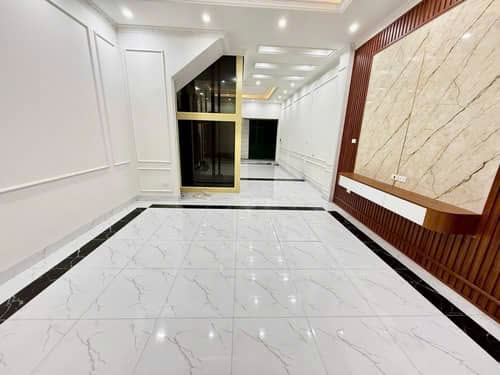 60m2