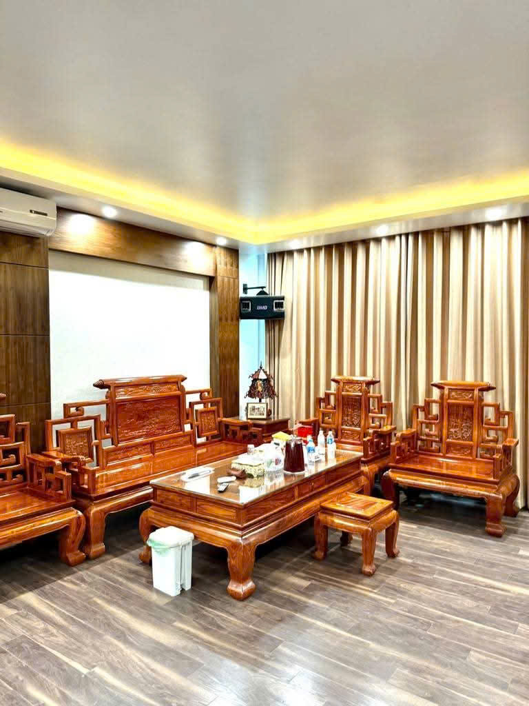 BÁN NHÀ HOÀNG QUỐC VIỆT, PHÂN LÔ, ÔTÔ TRÁNH, KINH DOANH, LÔ GÓC 58M2 CHỈ 16 TỶ