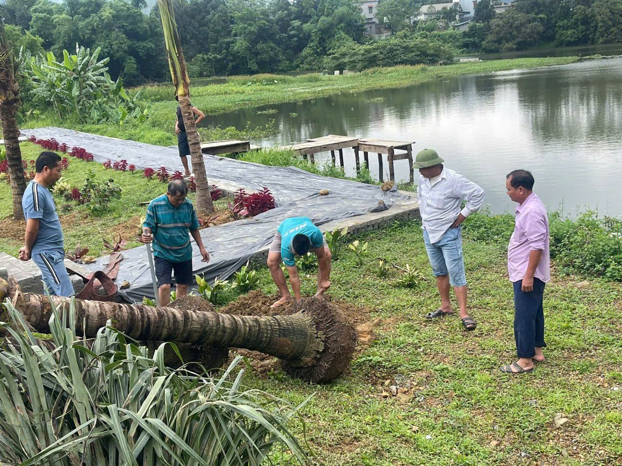CHÍNH CHỦ CẦN BÁN GẤP LÔ ĐẤT SIÊU ĐẸP TẠI TRUNG TÂM THỊ TRẤN HUYỆN LẠC THỦY - TỈNH HÒA BÌNH