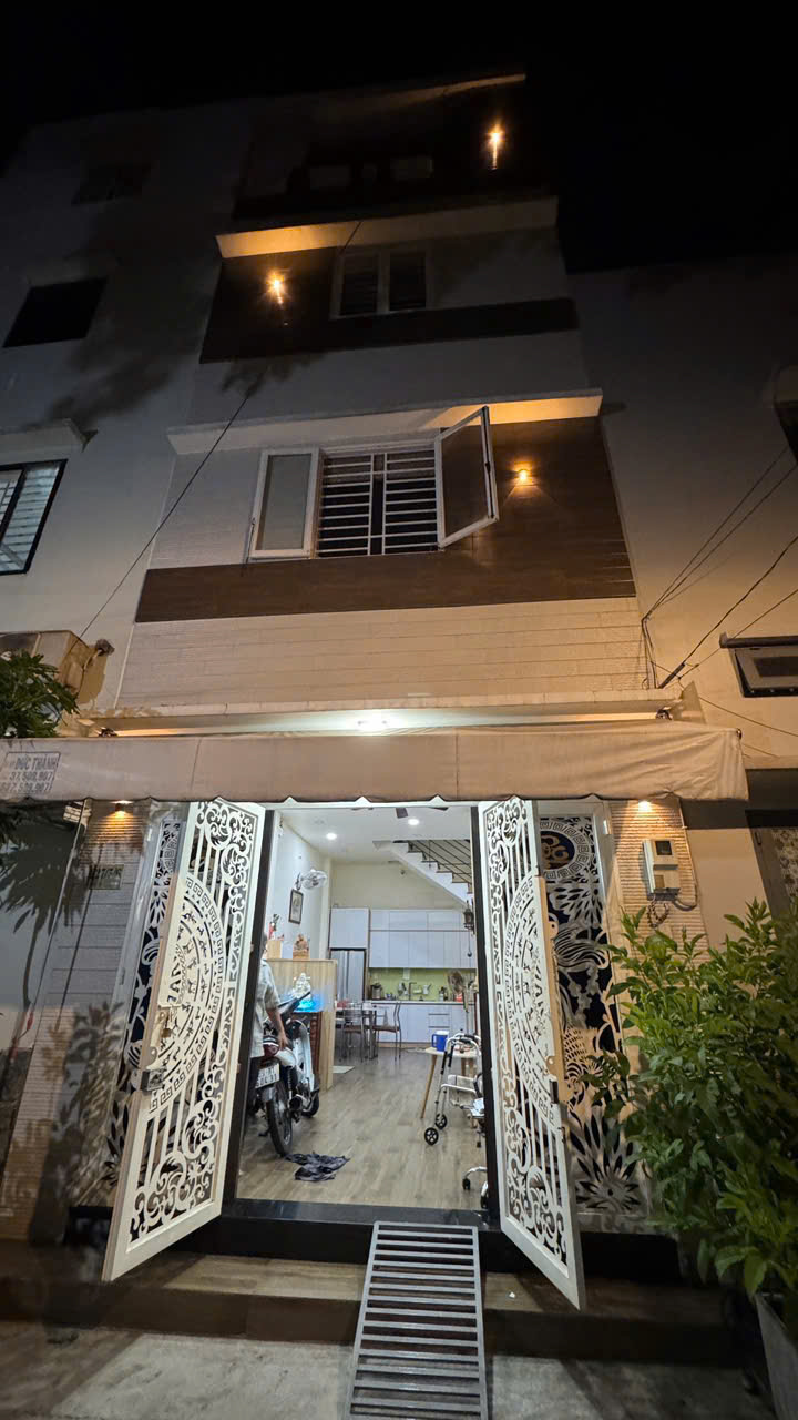 Bán nhà VTKD 8M Gò Dầu quận Tân Phú DT 4,6 x 10-4 tầng chỉ 7.1 tỷ tl