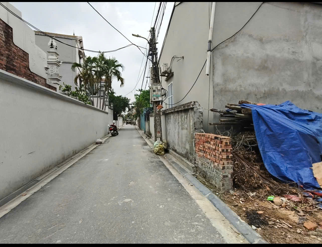 Bán đát, Bắc Cầu, tổ 36 Ngọc Thụy, Lô góc, Otô , cạnh trường học, 5ty3