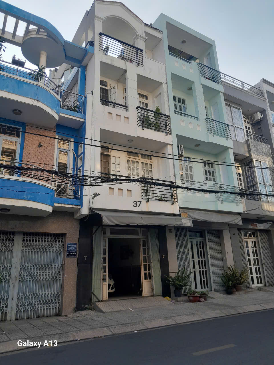 Bán Nhà Mặt Tiền Đường 33, P.10, Q.6 - HXH, 4x14m, Chỉ 9.5 Tỷ