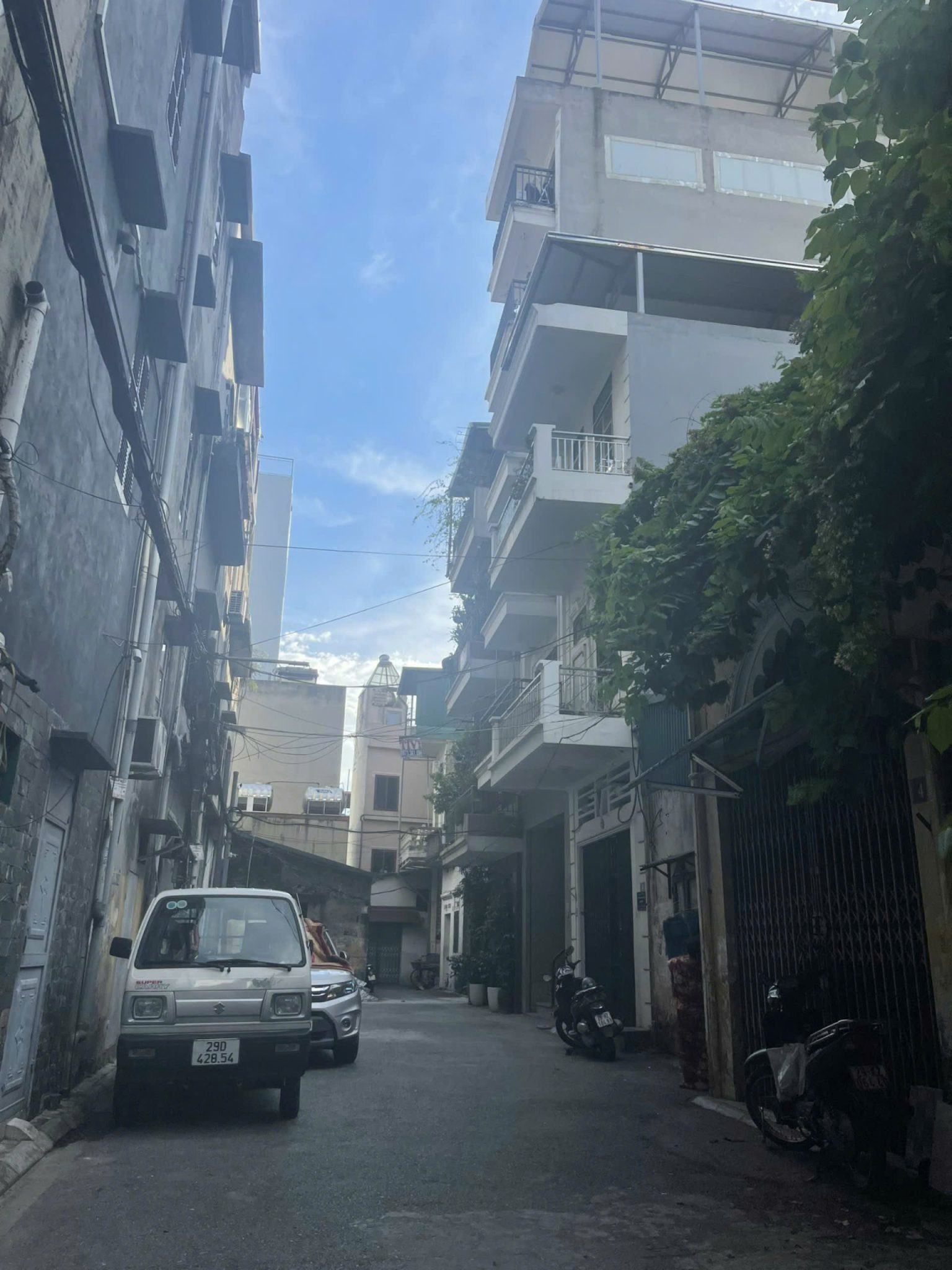 CẦN BÁN MẢNH ĐẤT ĐẸP – NGÕ 451/1 NGUYỄN VĂN CỪ, LONG BIÊN