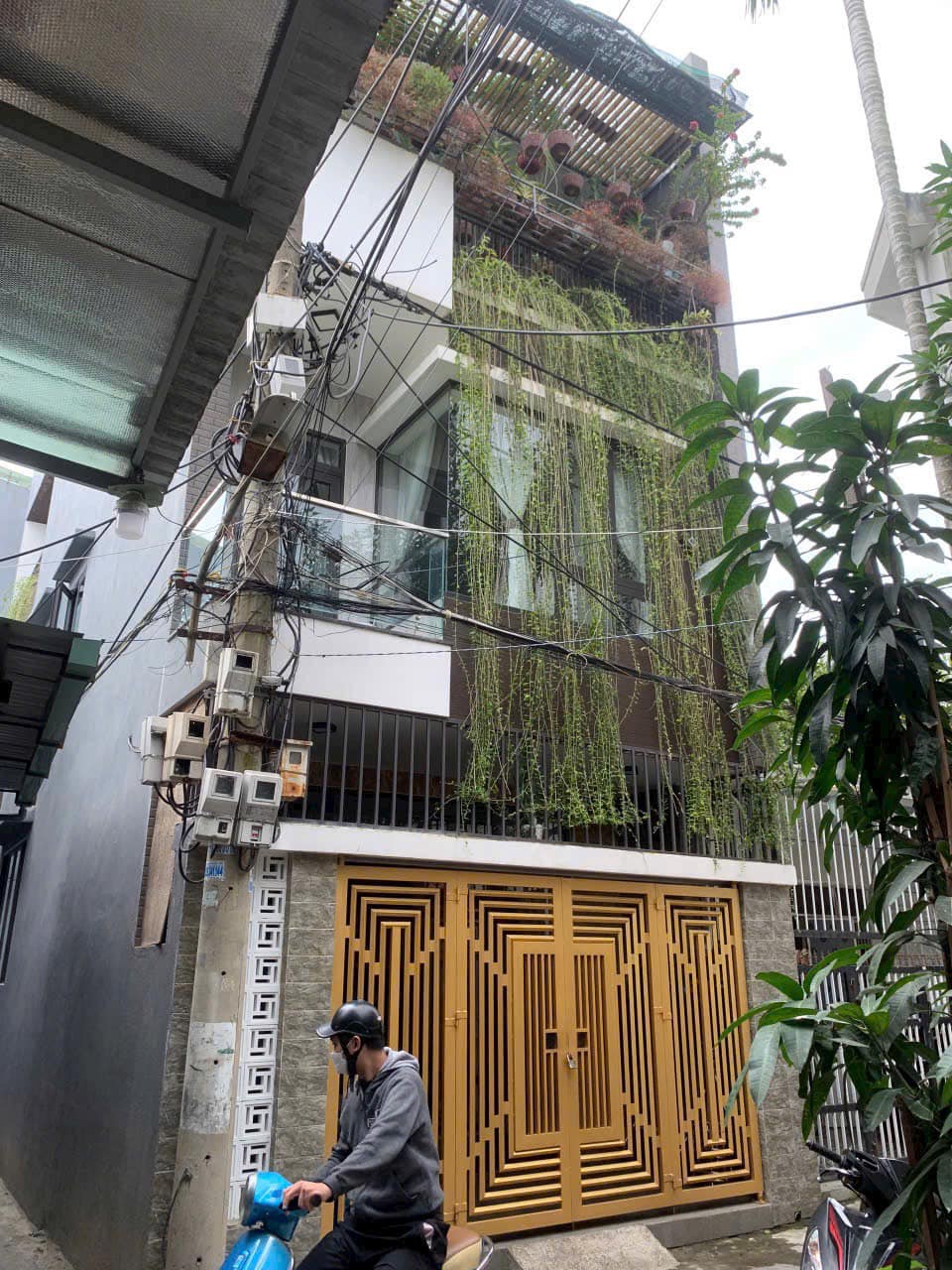 Bá.n nhà 4 tầng 3 mặt kiệt đường 2/9 - Gần Công viên Châu Á, Helio