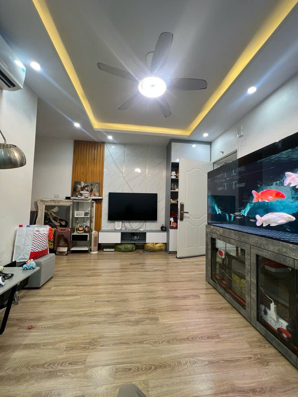 Căn hộ chung cư Kim Văn Kim Lũ, quận Hoàng Mai 60m2, 2 ngủ, sổ đỏ giá 3.2 tỷ
