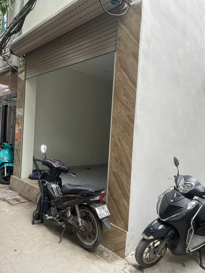 SIÊU PHẨM ĐỊNH CÔNG THƯỢNG HOÀNG MAI NHÀ BA GÁC-4 TẦNG XÂY MỚI-TIỆN ÍCH BẠT NGÀN-Ở THOẢI MÁI - GẦN CHỢ TRƯỜNG HỌC - THÔNG TỨ TUNG