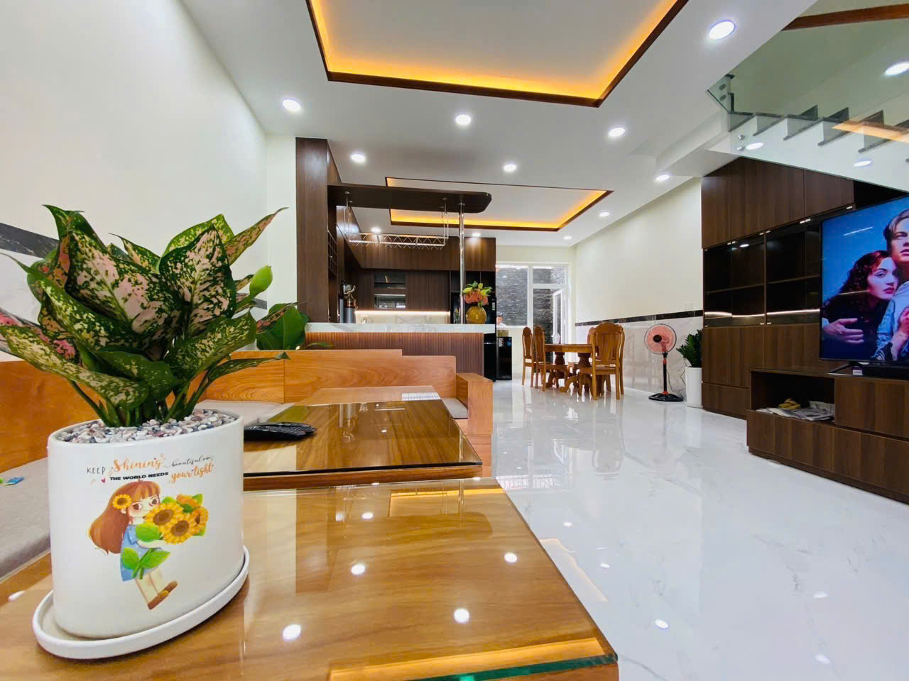 Bán nhà Hiệp Phú - Thủ Đức – 150m² – Đường 12m – thích hợp ở hoặc làm văn phòng.