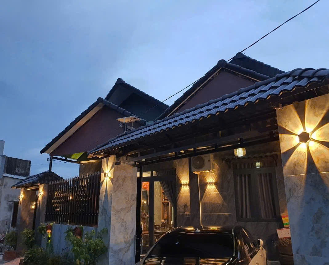 BÁN NHÀ MÁI THÁI MỚI XÂY - ĐẦU TƯ SINH LỜI - Ở NGAY TIỆN NGHI