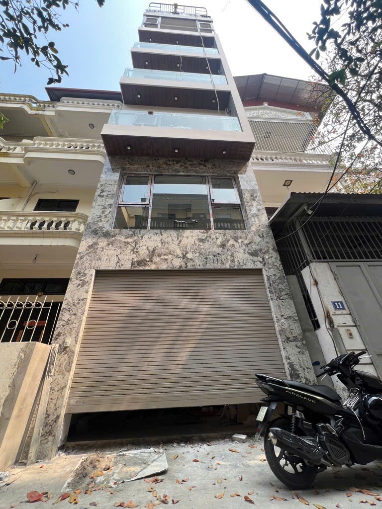 Siêu Phẩm Hoàng Như Tiếp Long Biên- GARA ÔTÔ 7 CHỖ, 8T THANG MÁY, FULL NT 48M hơn 18 tỷ