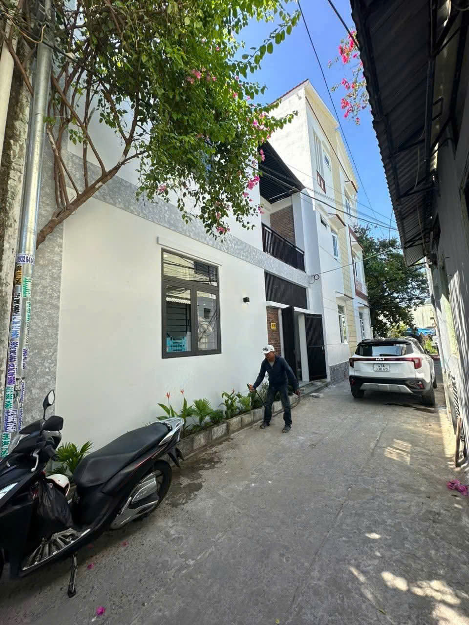 Bán nhà 2 TẦNG kiệt ô tô NGUYỄN HUY TƯỞNG - thông TÚ QUỲ