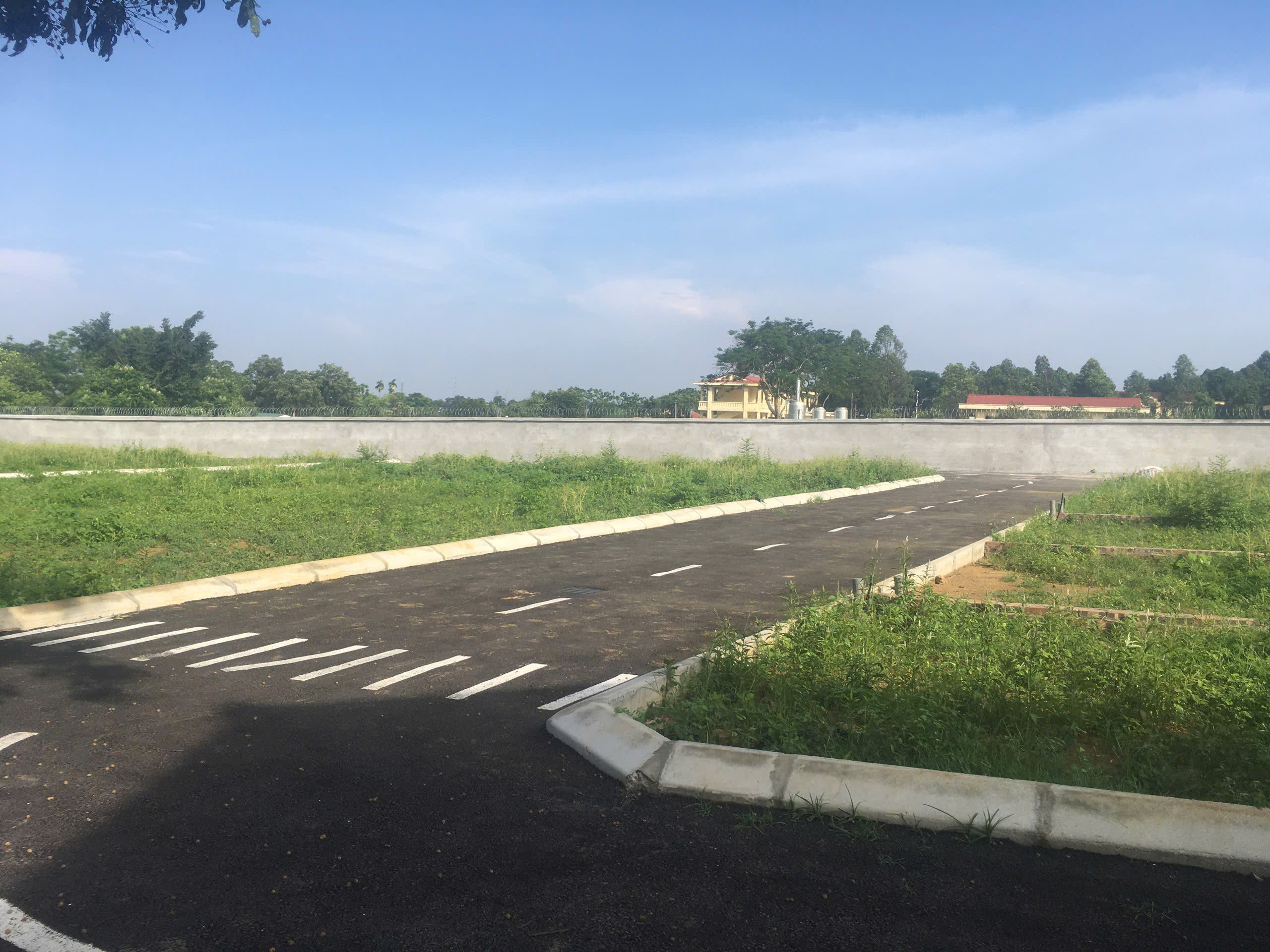 HOT !!! SỞ HỮU NGAY LÔ ĐẤT ĐẸP - GIÁ TỐT - Vị Trí Đắc Địa Tại Phú Cát, Quốc Oai, TPHN