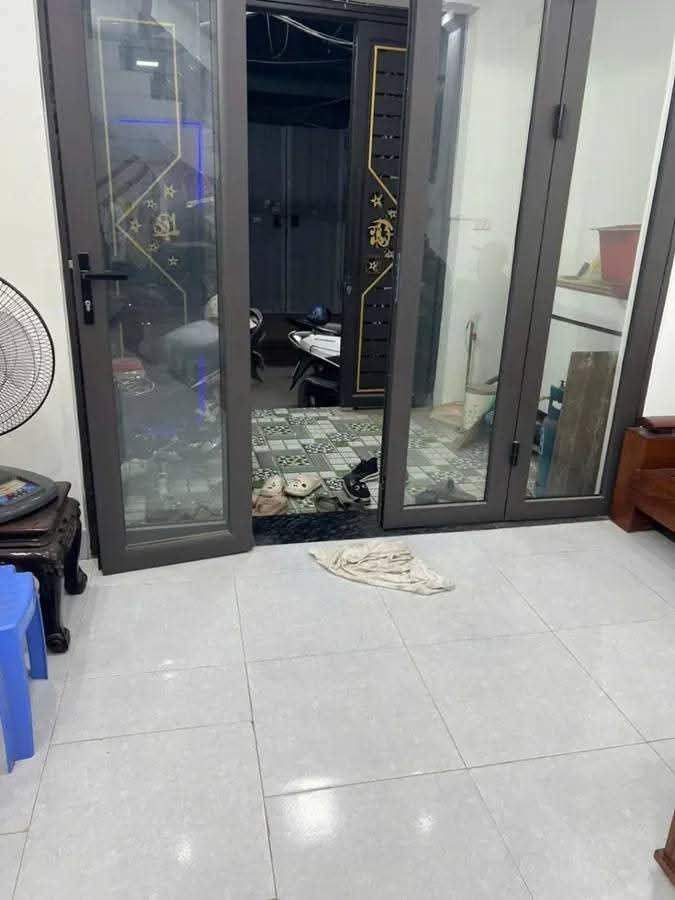 BÁN NHÀ ĐẸP Ở LUÔN – NGÕ Ô TÔ – 3 NGỦ – HOÀNG MAI