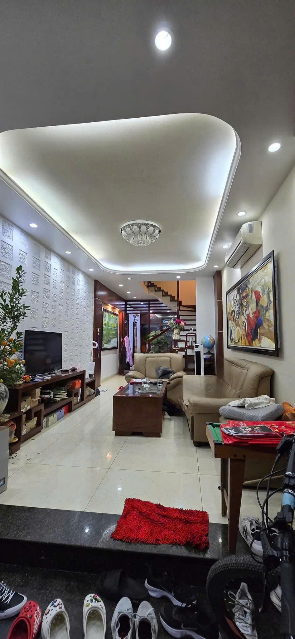 ĐÀO TẤN - NHÀ ĐẸP - NGÕ RỘNG THÔNG THOÁNG - GẦN PHỐ - DÒNG TIỀN - 55M² NHỈNH 11 TỈ - Ô CHỜ THANG MÁY