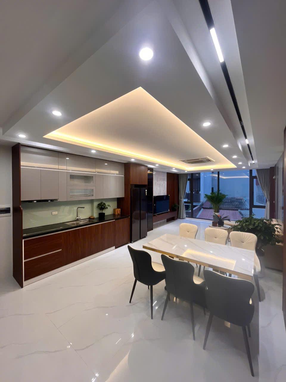 Bán nhà Phố Vọng, 80m2, 5 tầng, mặt tiền 5m, nhỉnh 31 tỷ, gara ô tô, ô chờ thang máy