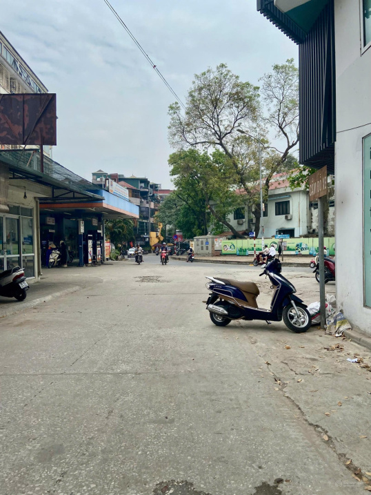 Tôi cần bán gấp nhà mặt ngõ Vũ Ngọc Phan, 44,7 tỷ, 144m2 Láng Thượng, Đống Đa, Hà Nội