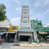 180m2