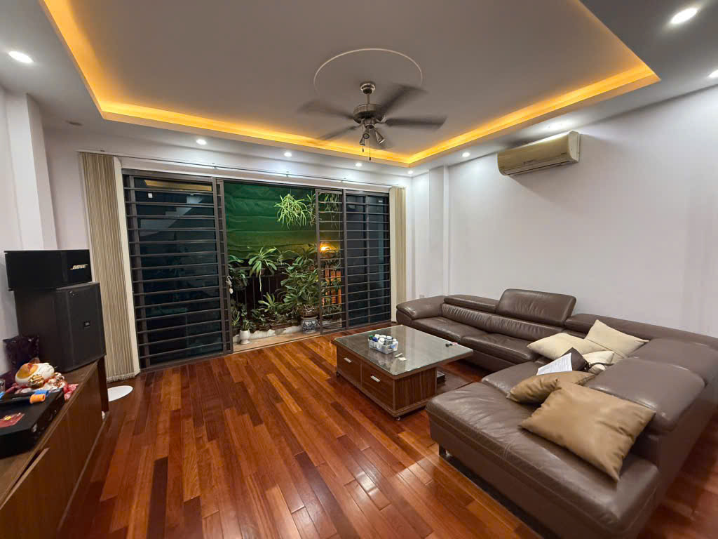 lê trọng tấn- ô tô- thang máy- full nội thất- 7 tầng- 50m- 15 tỷ