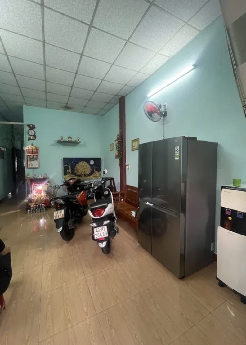 Nhà cấp 4 mặt tiền Mỹ An 19 . DT:100m , ngang 5m