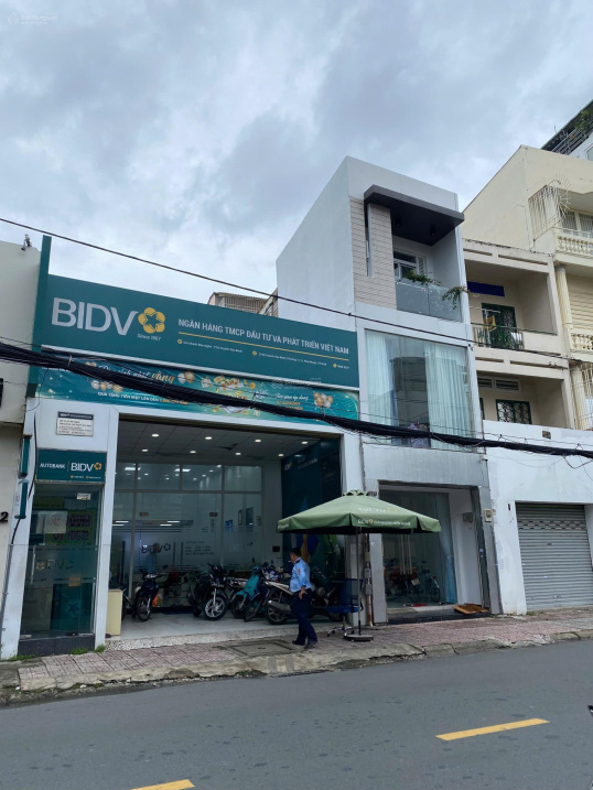 Bán nhà MT ngang 5m đường Huỳnh Văn Bánh, P. 11, Q. Phú Nhuận (5x17m) (NH5,7m) Giá 29 tỷ (0908525968)