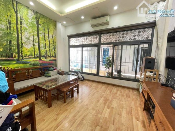 BÁN NHÀ YÊN HÒA – CẦU GIẤY – 52M² – 5 TẦNG – GIÁ 7,6 TỶ