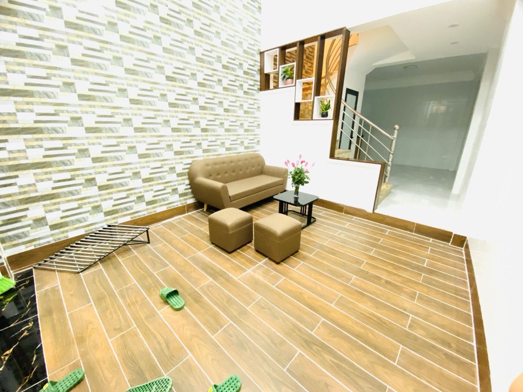 Khương Trung nhà siêu đẹp, giá hời, đủ công năng, gần Hồ thông thoáng