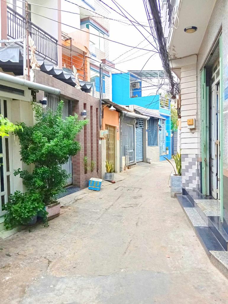 HOT, CẦN TIỀN BÁN RẤT GẤP NHÀ, BÌNH ĐỨC [P15, Q8] DT: 75M2 (6X 13M) 2PN, 2WC, CHỈ 3.8 TỶ