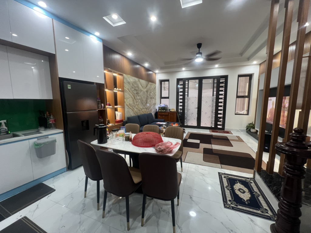 NHÀ ĐẸP #THẠCHBÀN - #COLINH, #LONGBIÊN - GẦN AEON - #ÔTÔ VÀO NHÀ - MT 5,2 m, CHÀO 8,25 TỶ