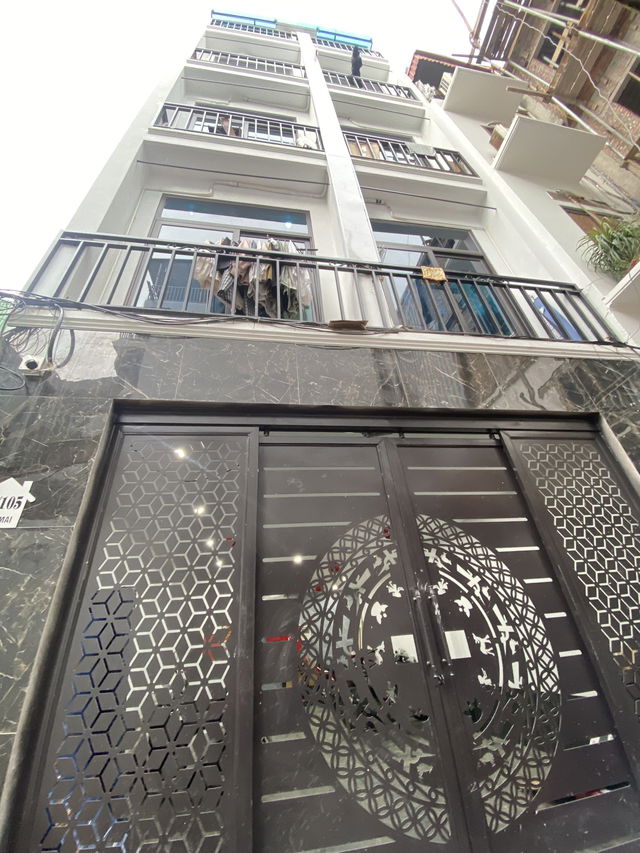 Phố Bạch Mai 50m2 x 5 tầng, MT3.2m. Full nội thất, thang máy, dòng tiền 600tr/năm