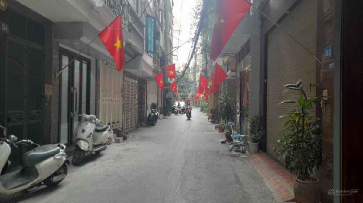 SIÊU PHẨM PHÂN LÔ HOÀNG VĂN THÁI – MẶT TIỀN KHỦNG – Ô TÔ TRÁNH – NGÕ THÔNG