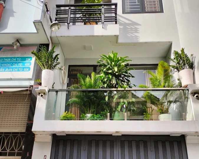 NHÀ MỚI ĐẸP 4 TẦNG KẾT CẤU CHẮC CHẮN, HẺM XE TẢI – VỪA Ở, VỪA LÀM VĂN PHÒNG, CHO THUÊ! CHỈ 9,5 TỶ
