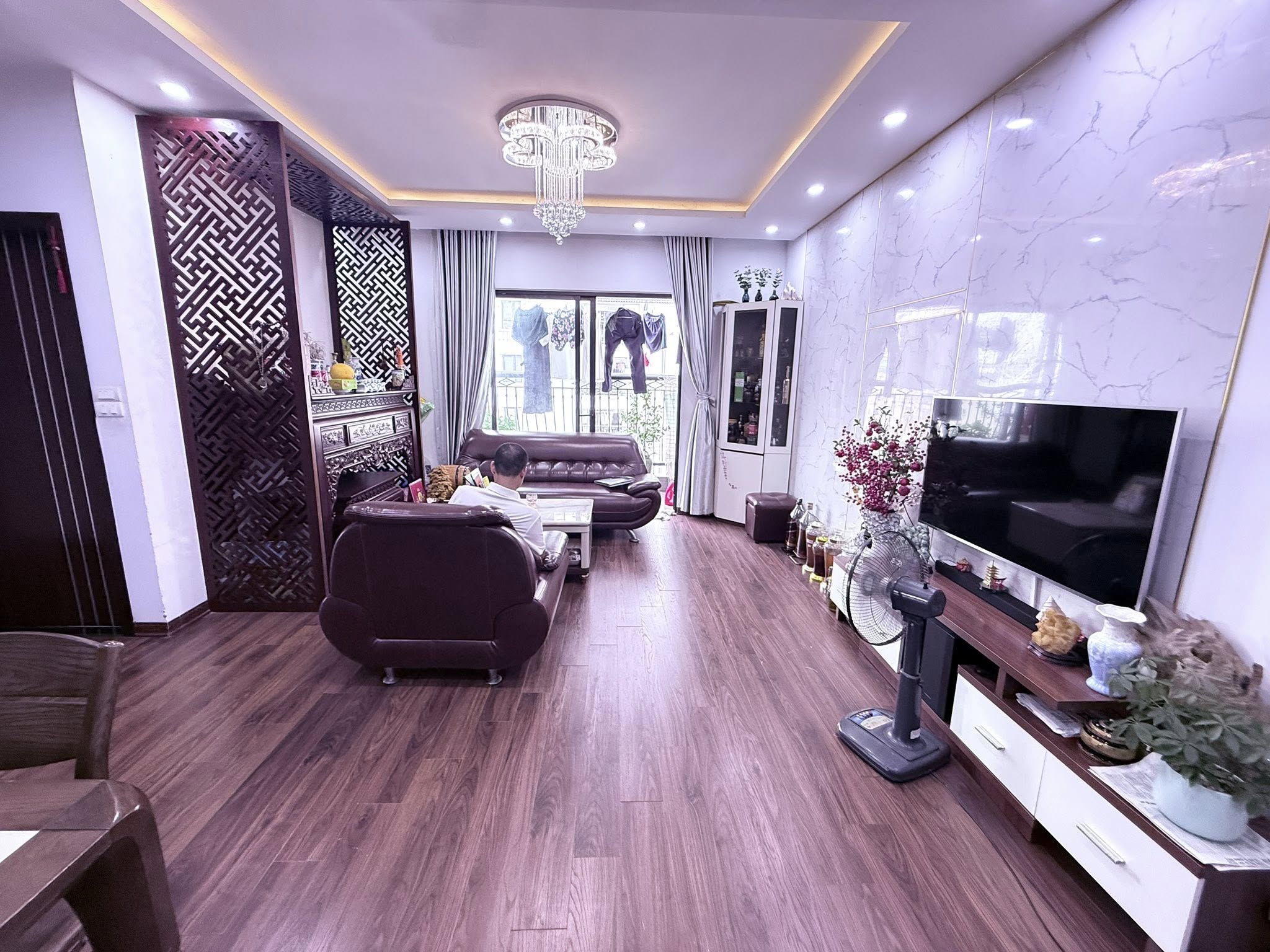 BÁN CĂN HỘ 3PN CHUNG CƯ ECO LAKE VIEW, HOÀNG MAI, 104M2, FULL NỘI THẤT - 8.X TỶ